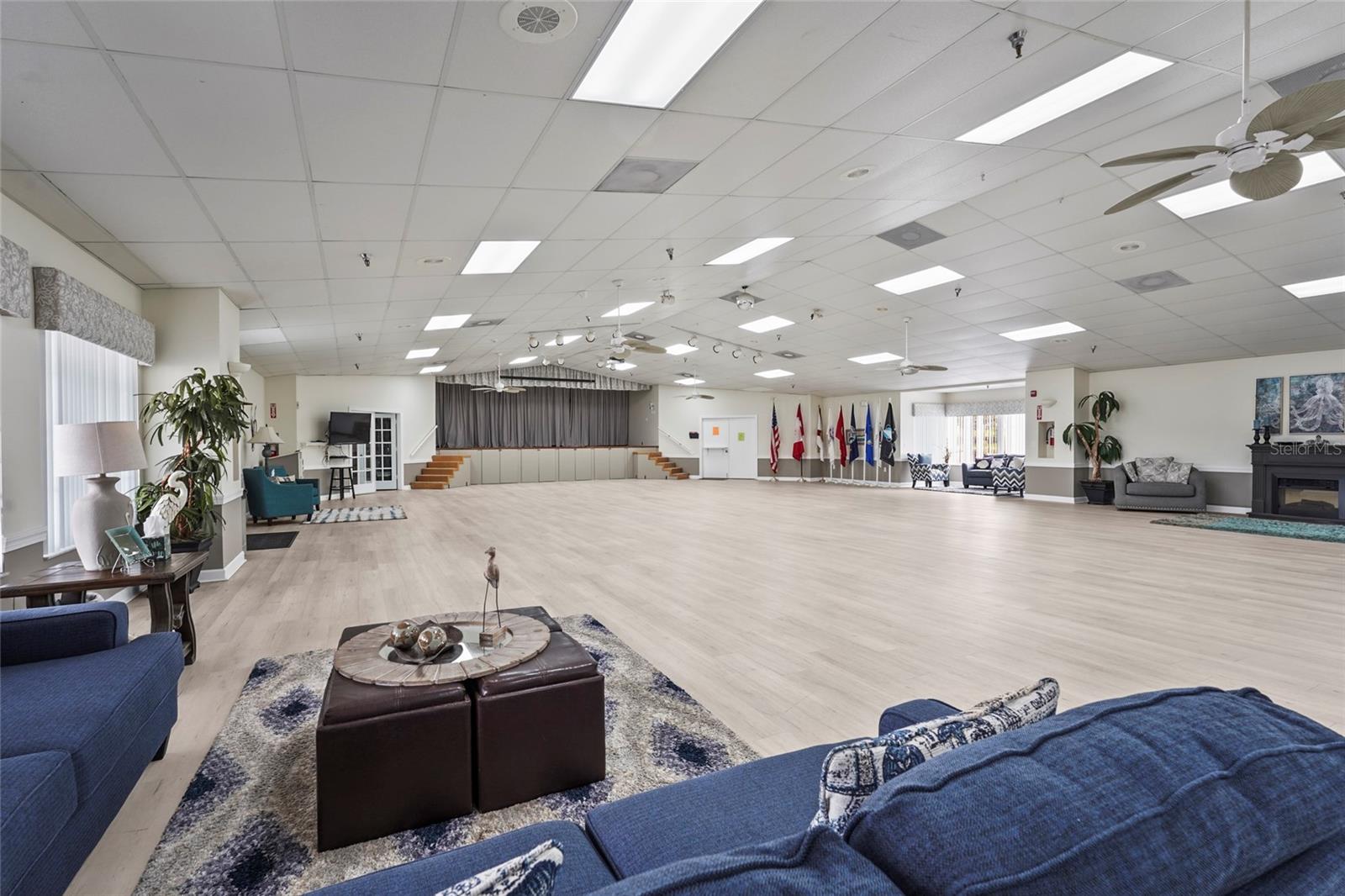 IMPERIAL LAKES ESTATES UNIT III - Residential