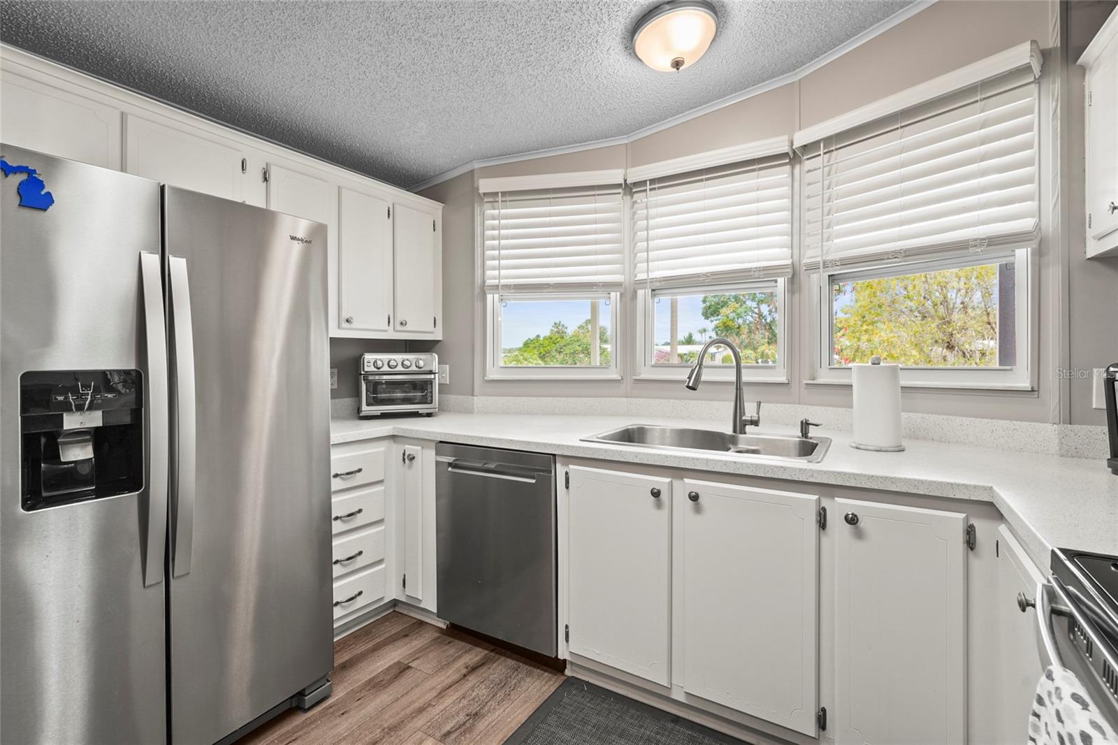 IMPERIAL LAKES ESTATES UNIT III - Residential