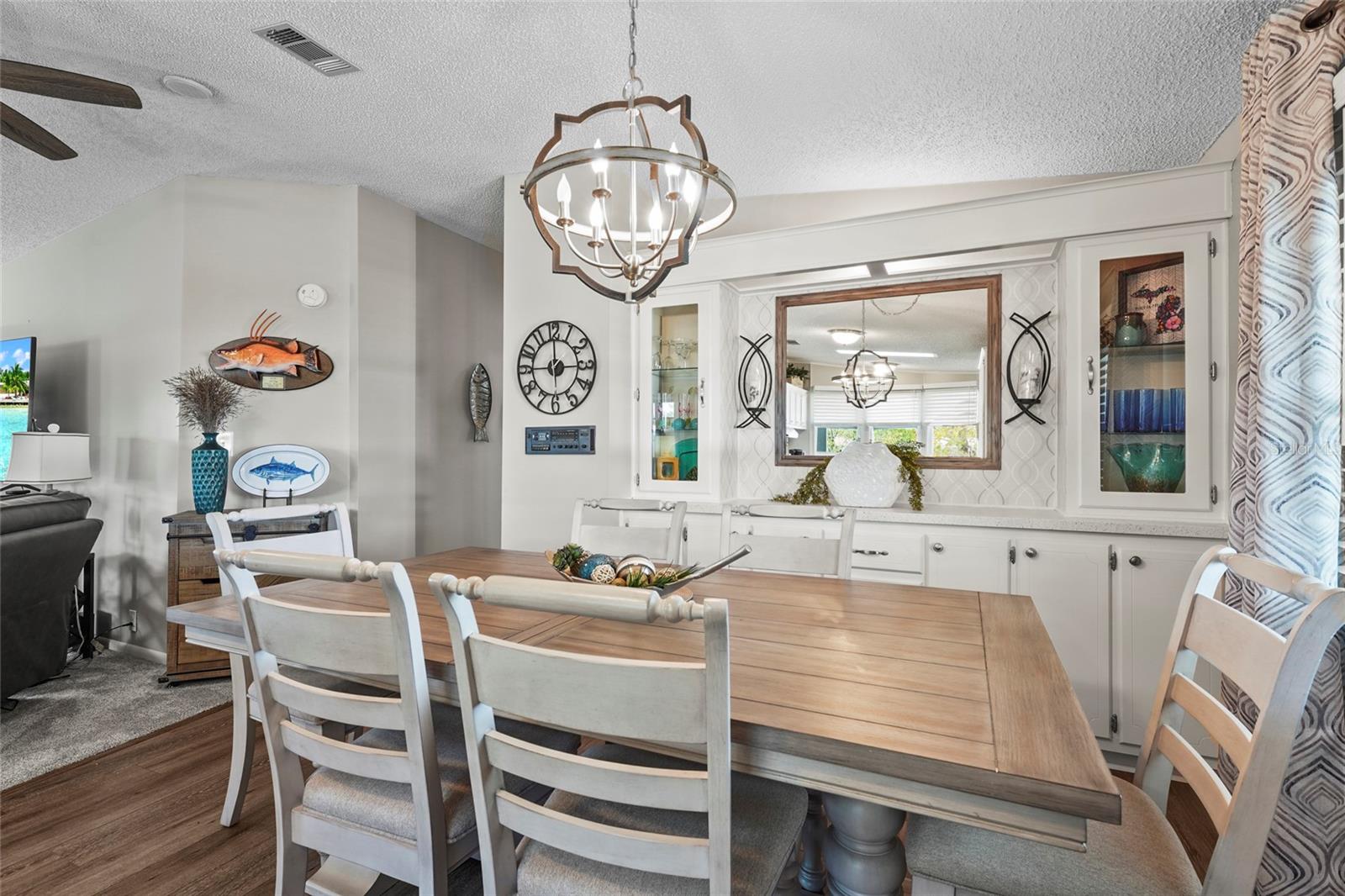 IMPERIAL LAKES ESTATES UNIT III - Residential