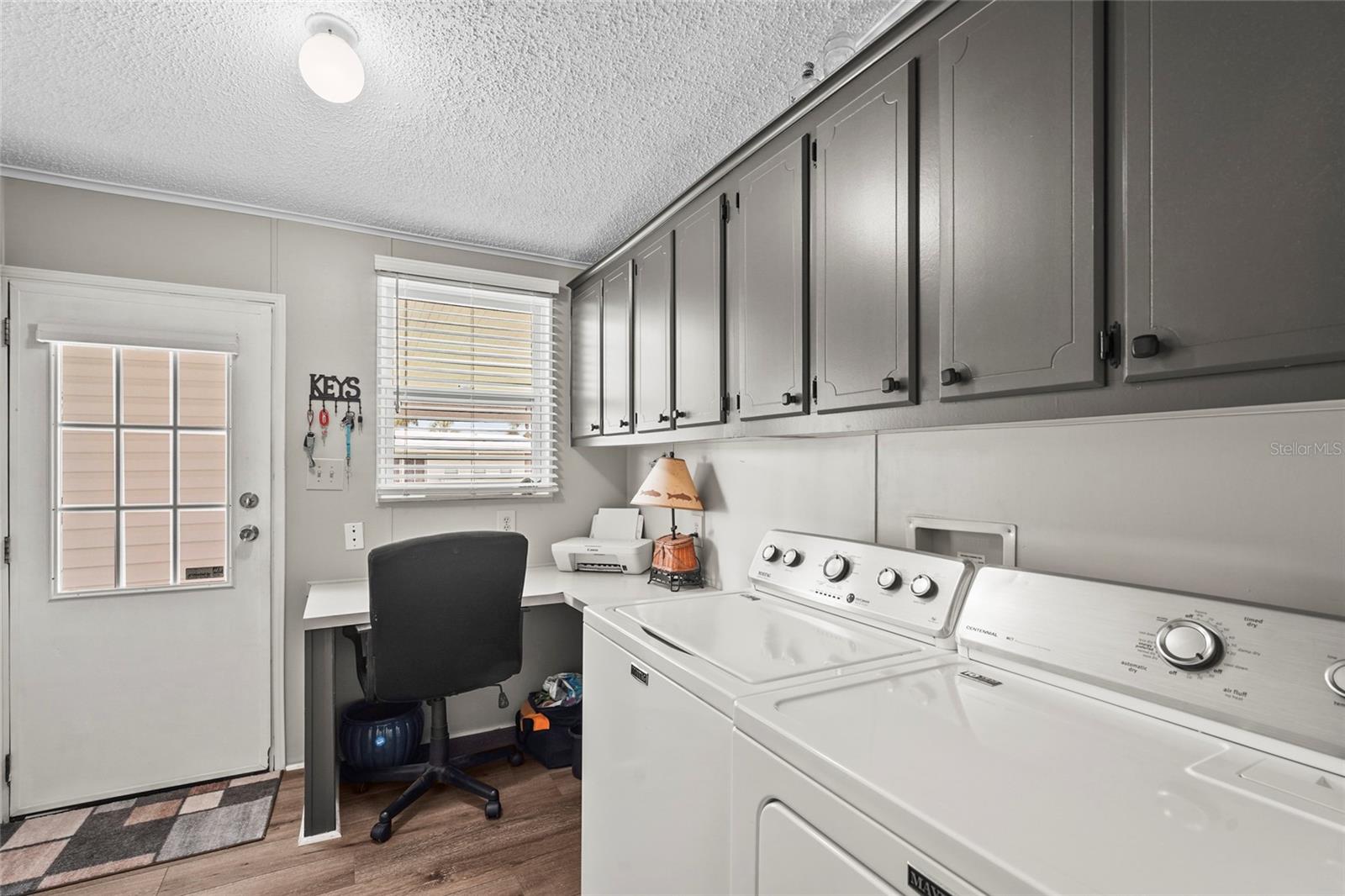 IMPERIAL LAKES ESTATES UNIT III - Residential