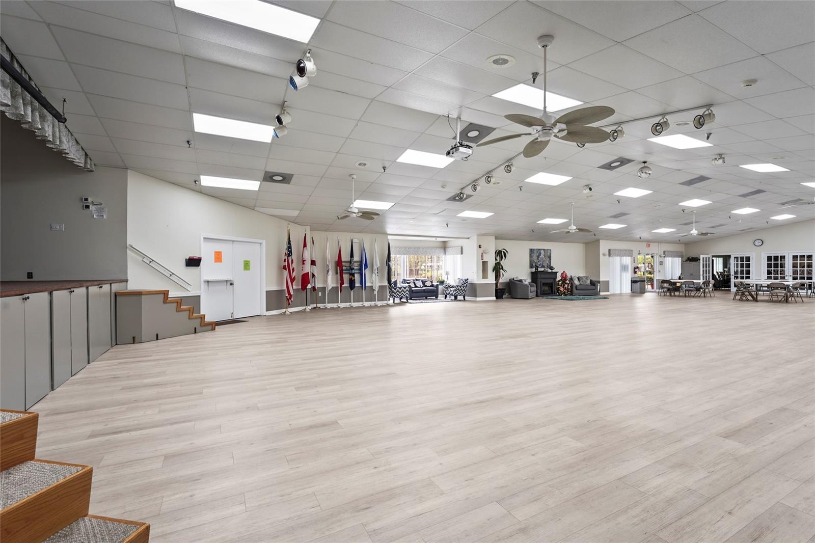 IMPERIAL LAKES ESTATES UNIT III - Residential