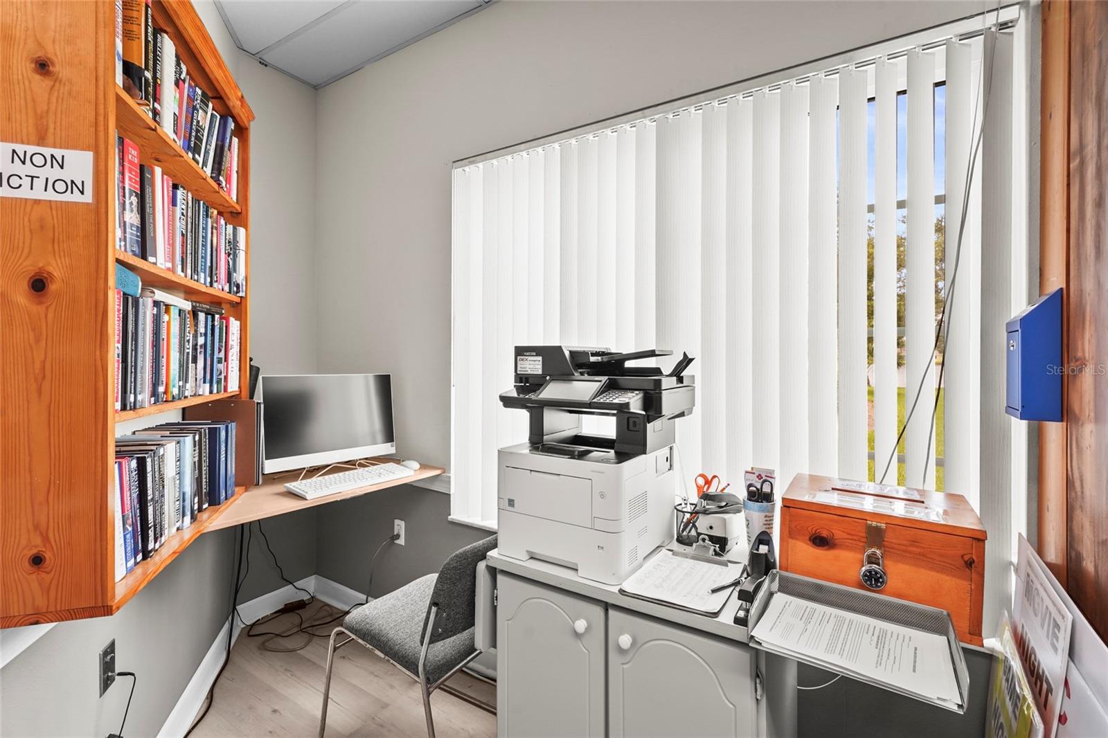 IMPERIAL LAKES ESTATES UNIT III - Residential