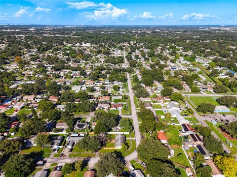 A home in PINELLAS PARK