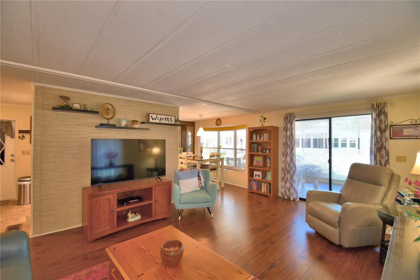 OAKWOOD ESTATES - Residential