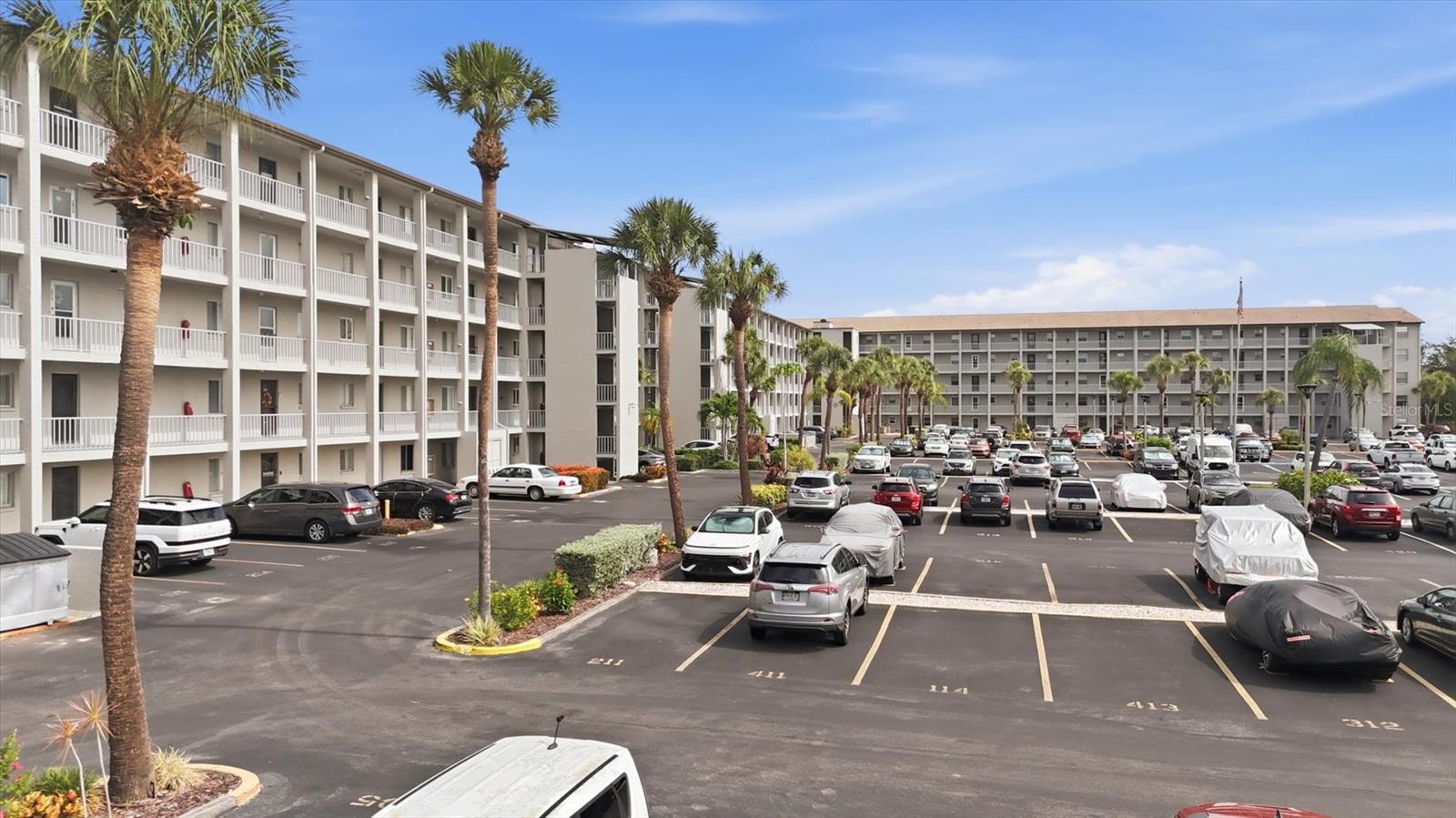 3446 LAKE BAYSHORE DRIVE 416