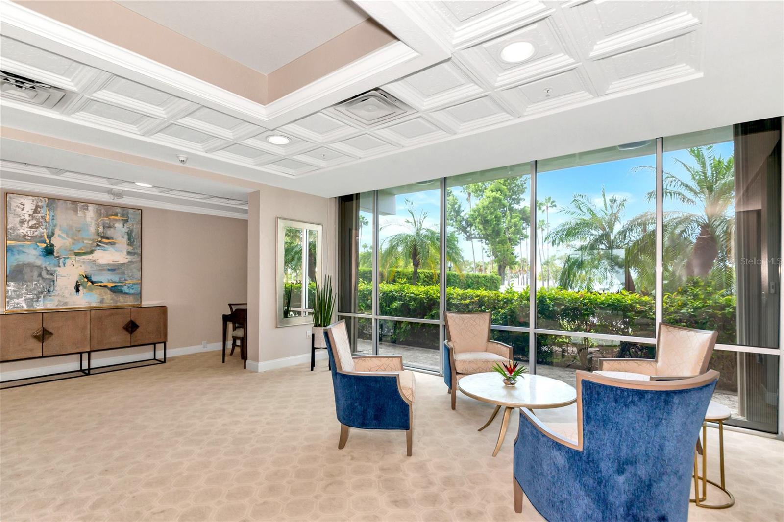 ROYAL ST ANDREW - Residential