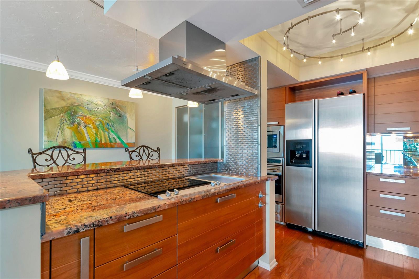 ROYAL ST ANDREW - Residential