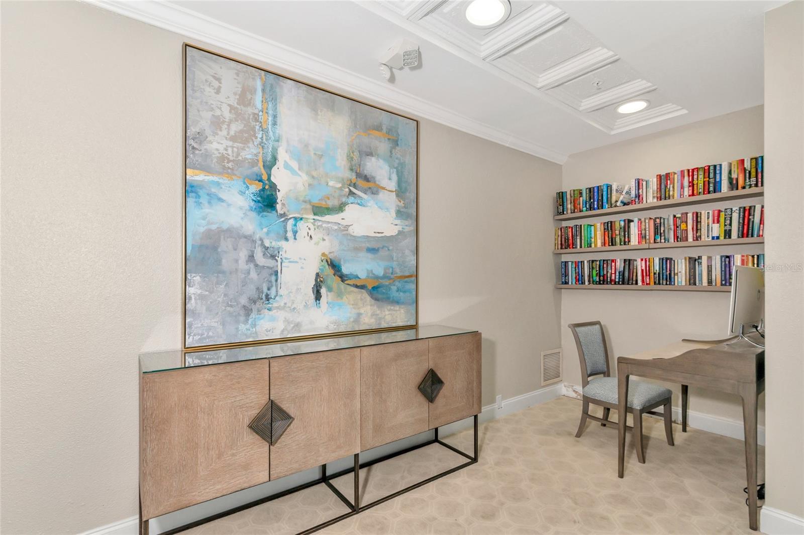 ROYAL ST ANDREW - Residential