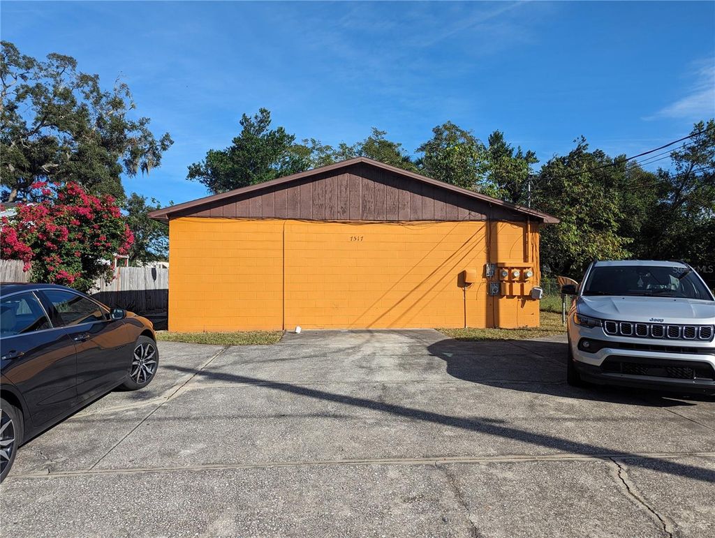 Photo of 7517 Lakeshore Drive #A, Tampa, FL 33604 (MLS # TB8448972)