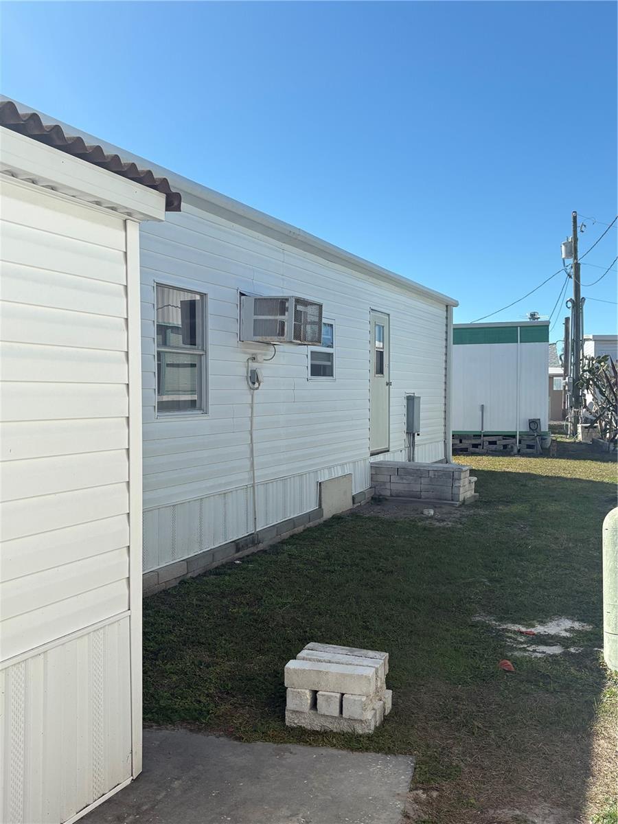 OASIS MOBILE HOME PARK UNREC - Residential