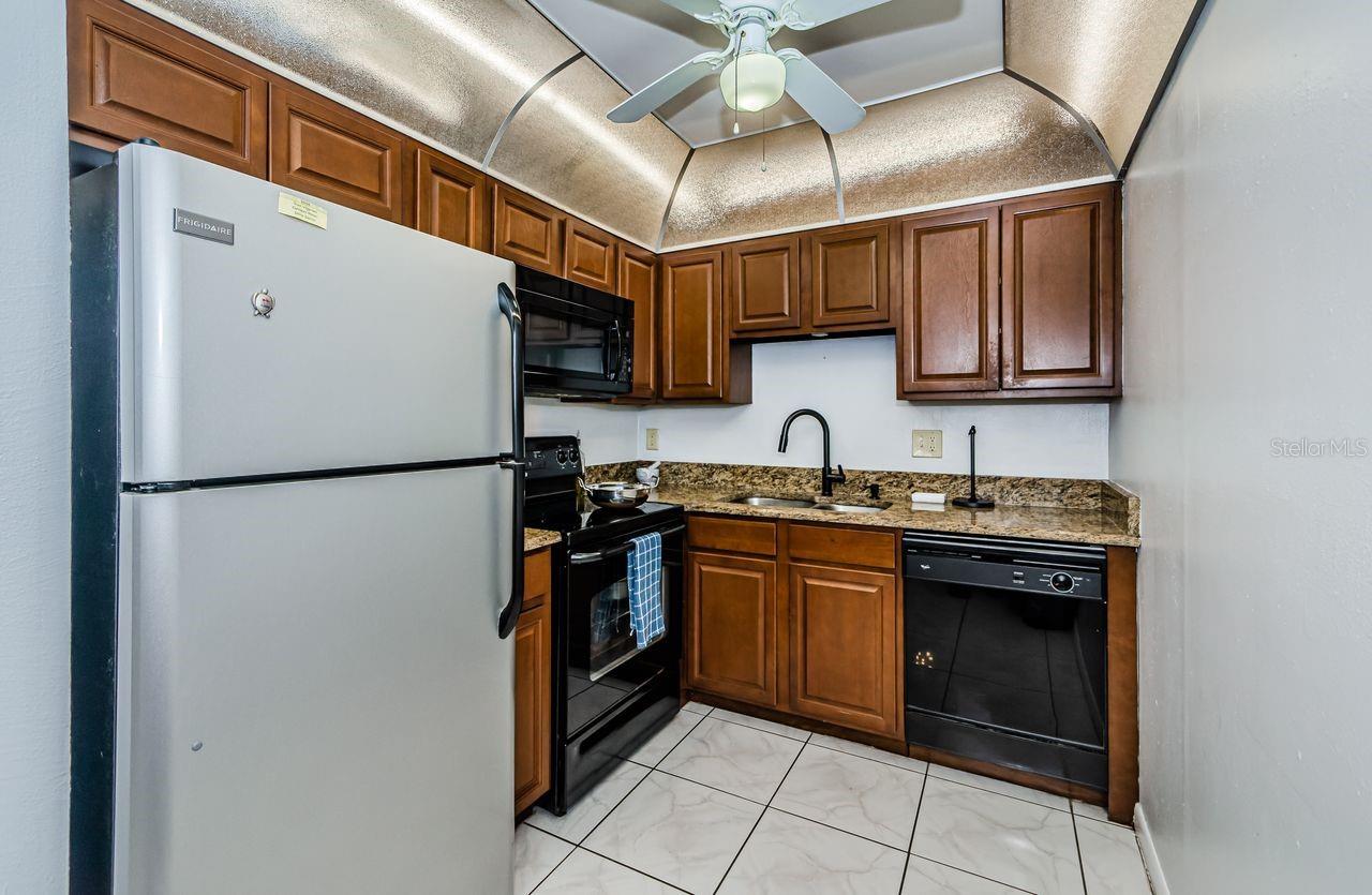 RUSSELLWOOD A CONDO - Residential Lease