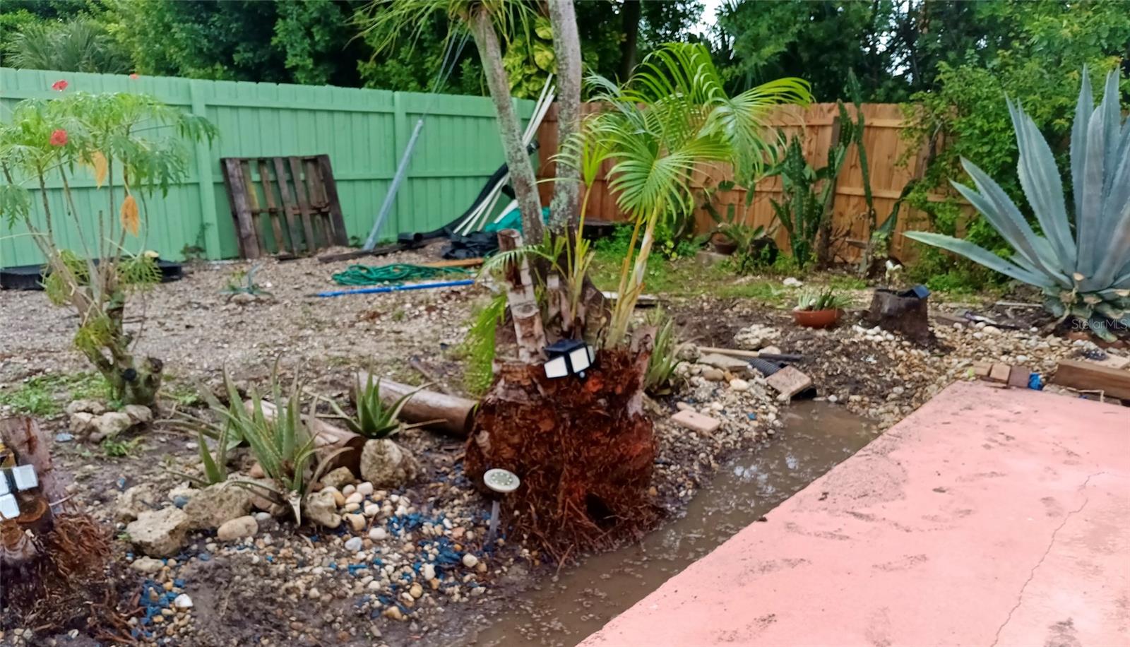 LAKE RIDGE - Residential