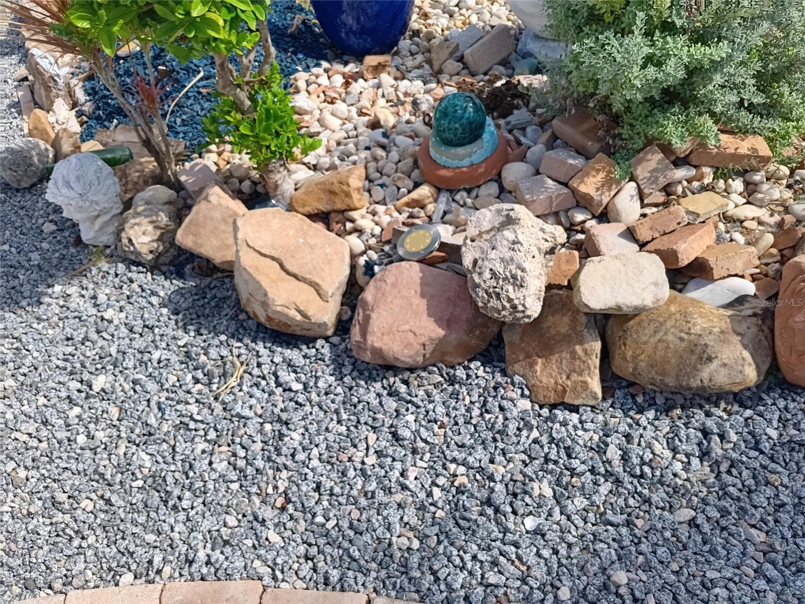 LAKE RIDGE - Residential