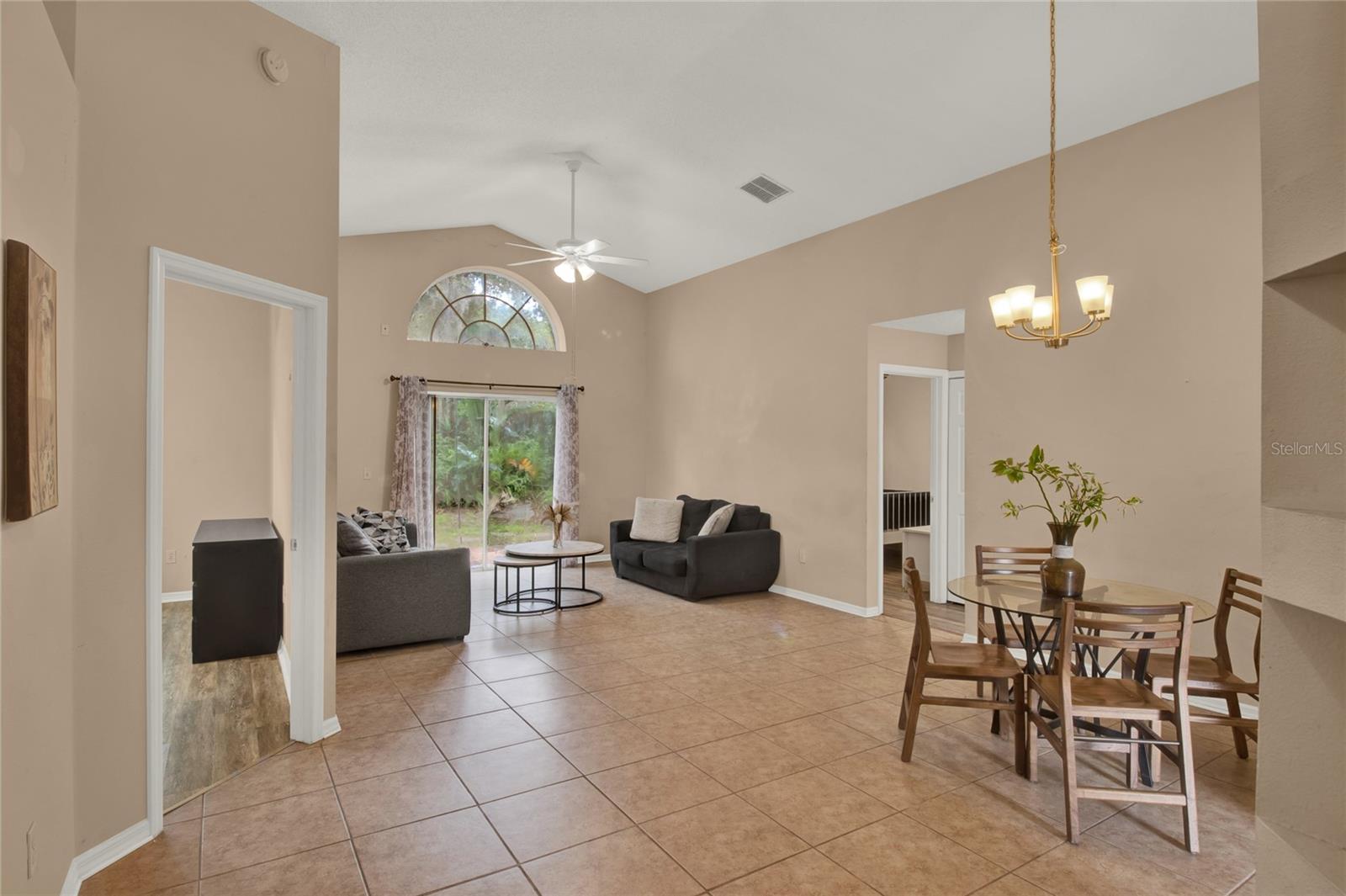 438 CANARY ISLAND CIRCLE