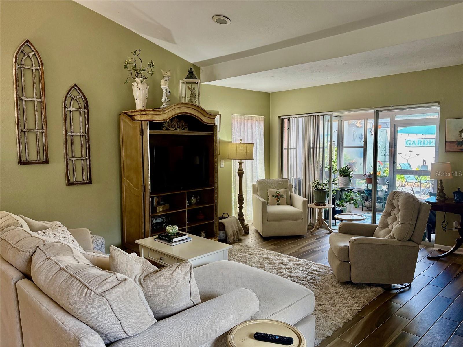 FLORIDA HIGHLAND CO - Residential