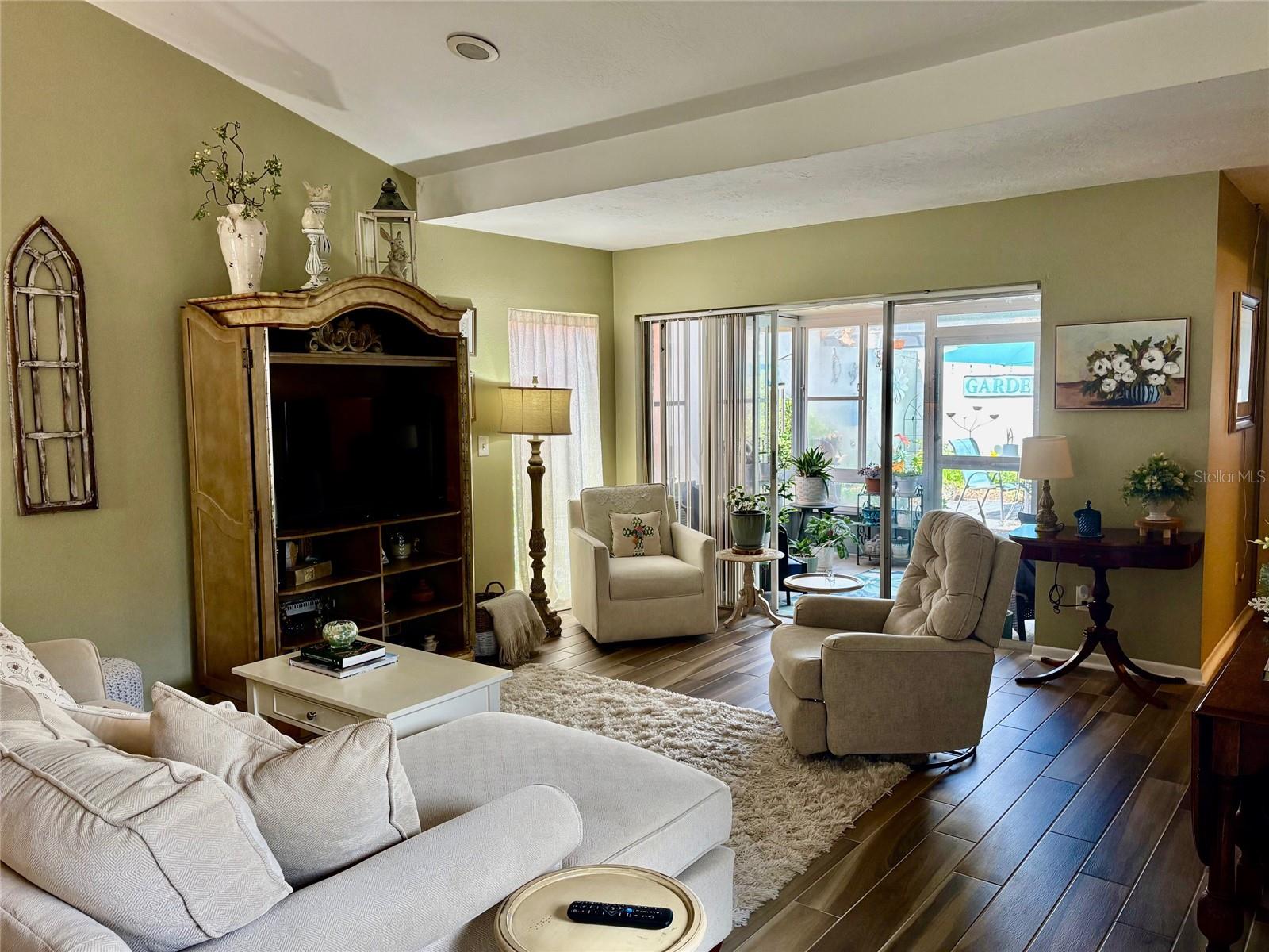 FLORIDA HIGHLAND CO - Residential