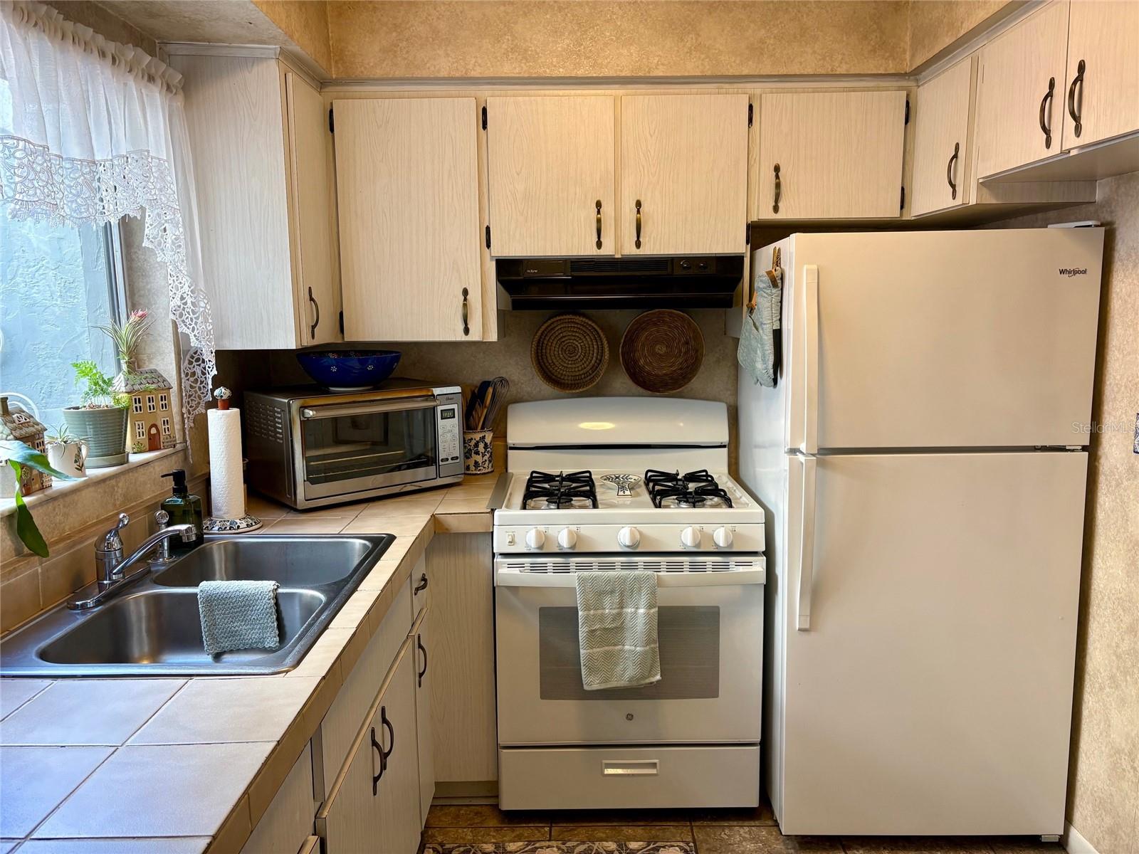 FLORIDA HIGHLAND CO - Residential