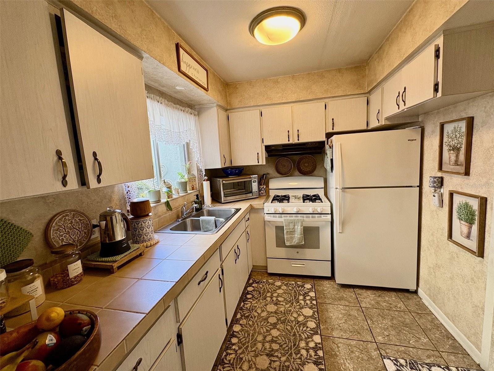 FLORIDA HIGHLAND CO - Residential