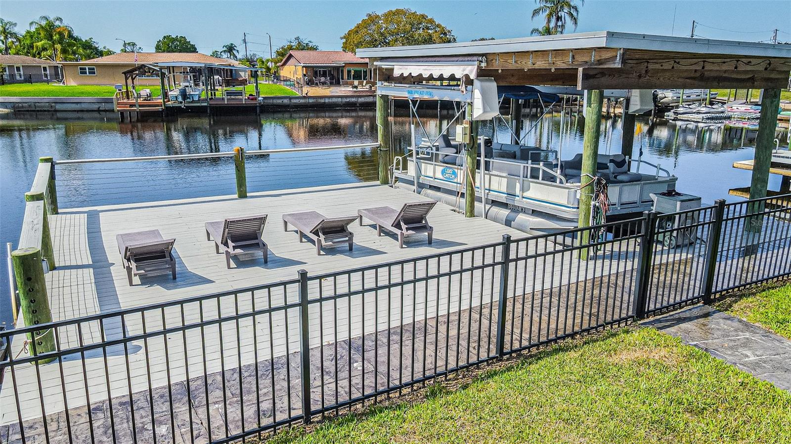 FOREST HILLS - Residential