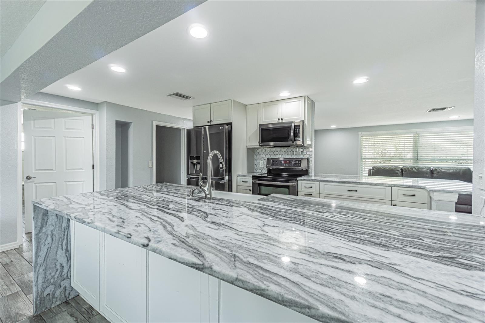 FOREST HILLS - Residential