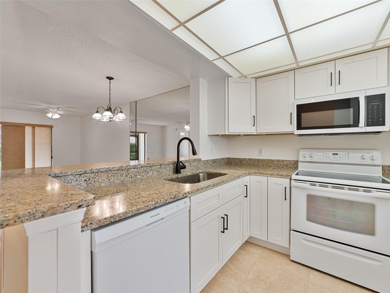 316 KELSEY WAY 316