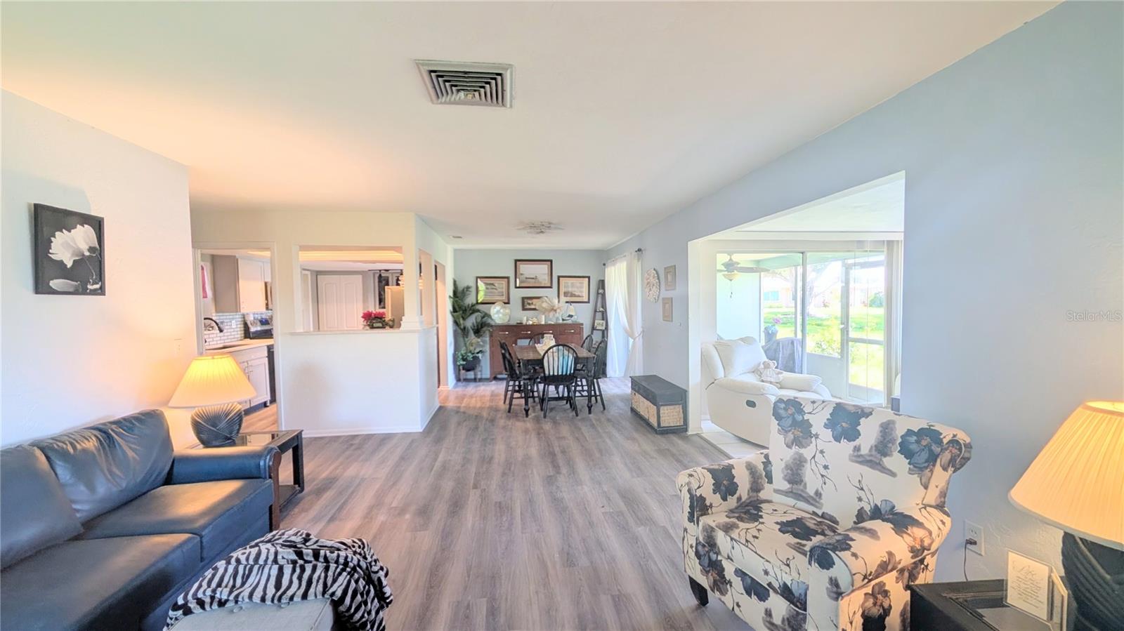 3286 BRUNSWICK LANE 704