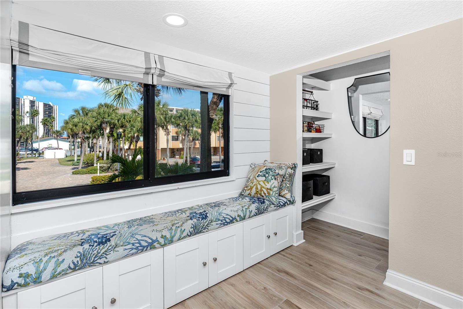 VILLAGE OF PARADISE ISLAND - Residential