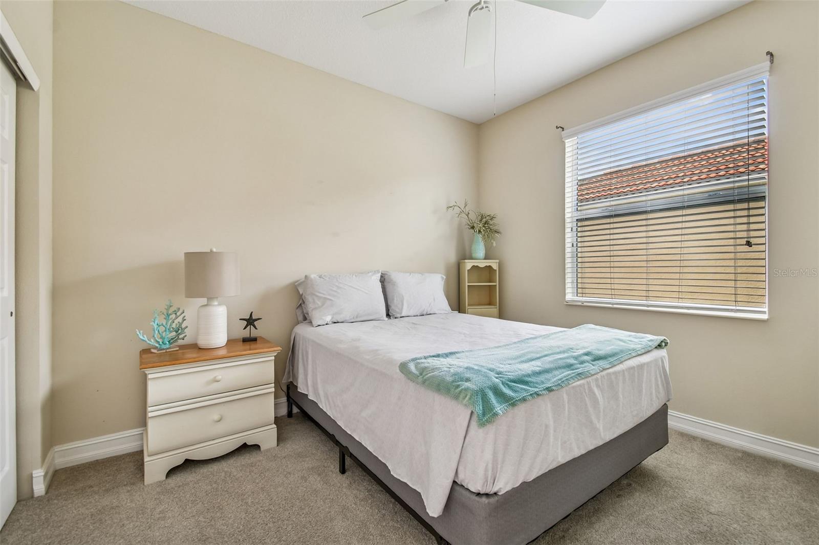 VALENCIA LAKES TR N - Residential