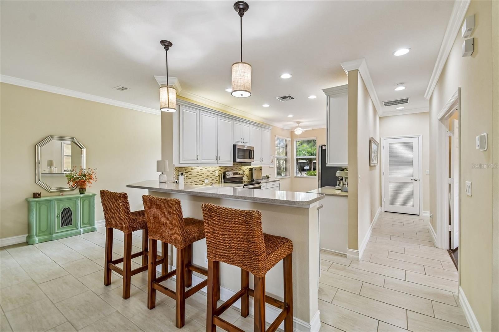 VALENCIA LAKES TR N - Residential