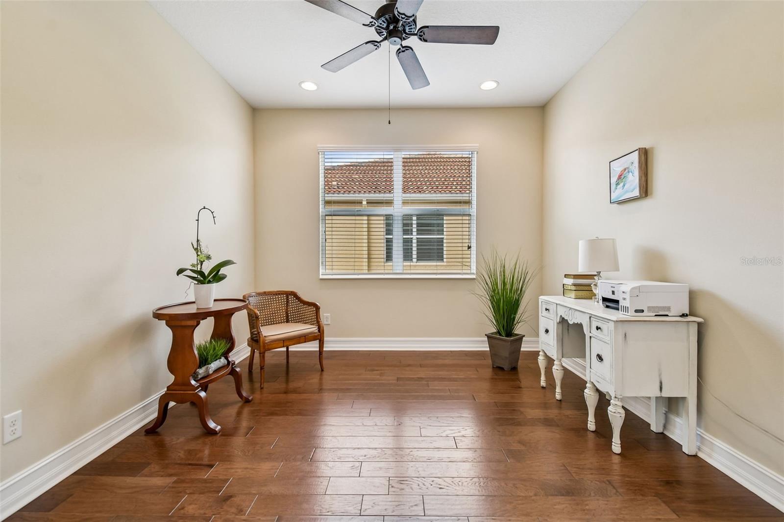 VALENCIA LAKES TR N - Residential