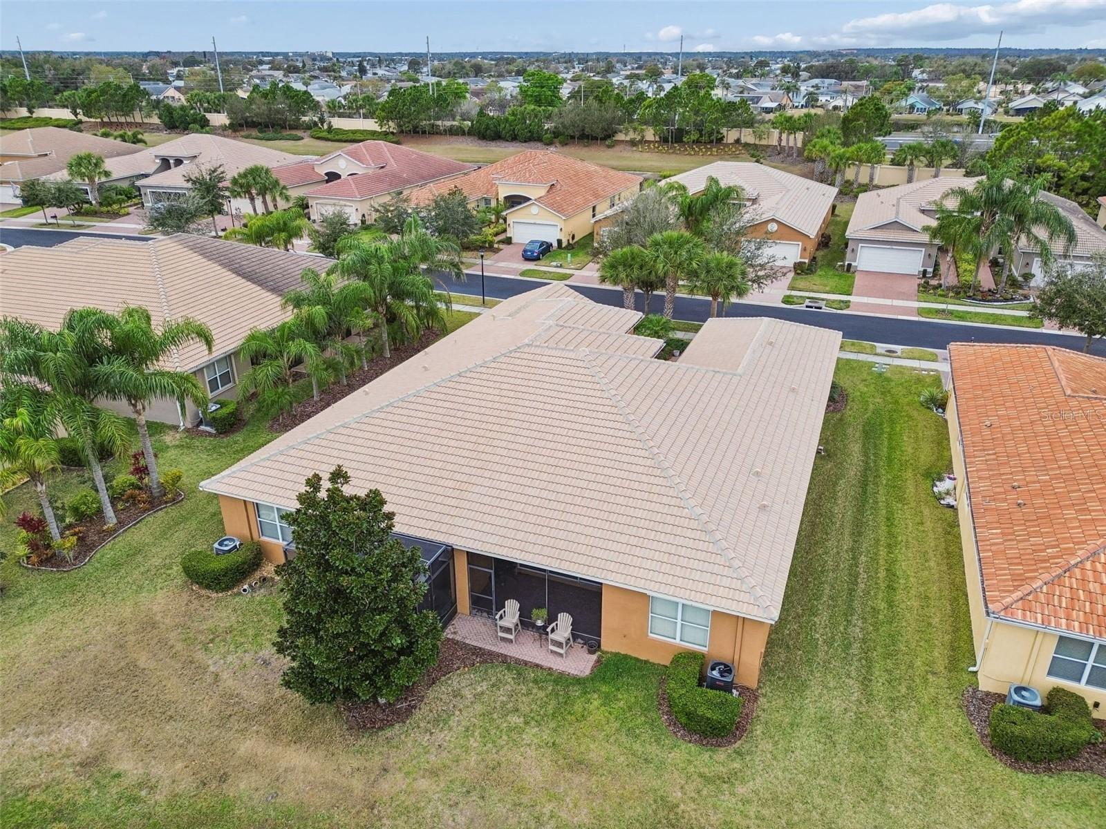 VALENCIA LAKES TR N - Residential