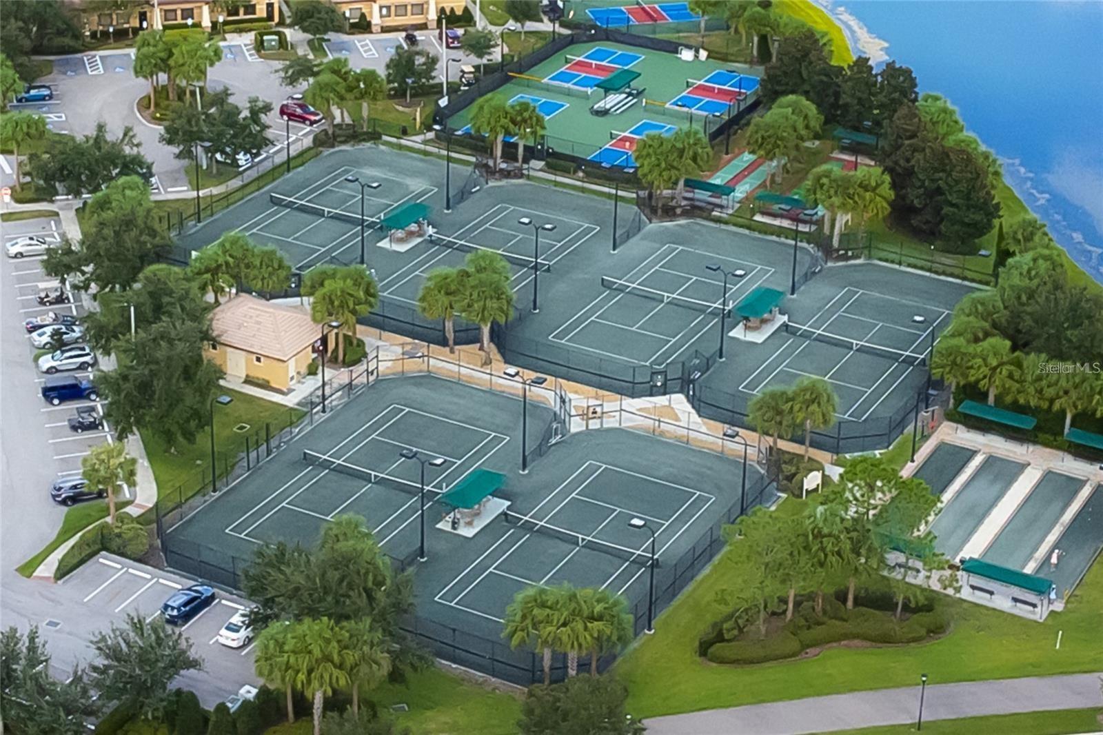 VALENCIA LAKES TR N - Residential