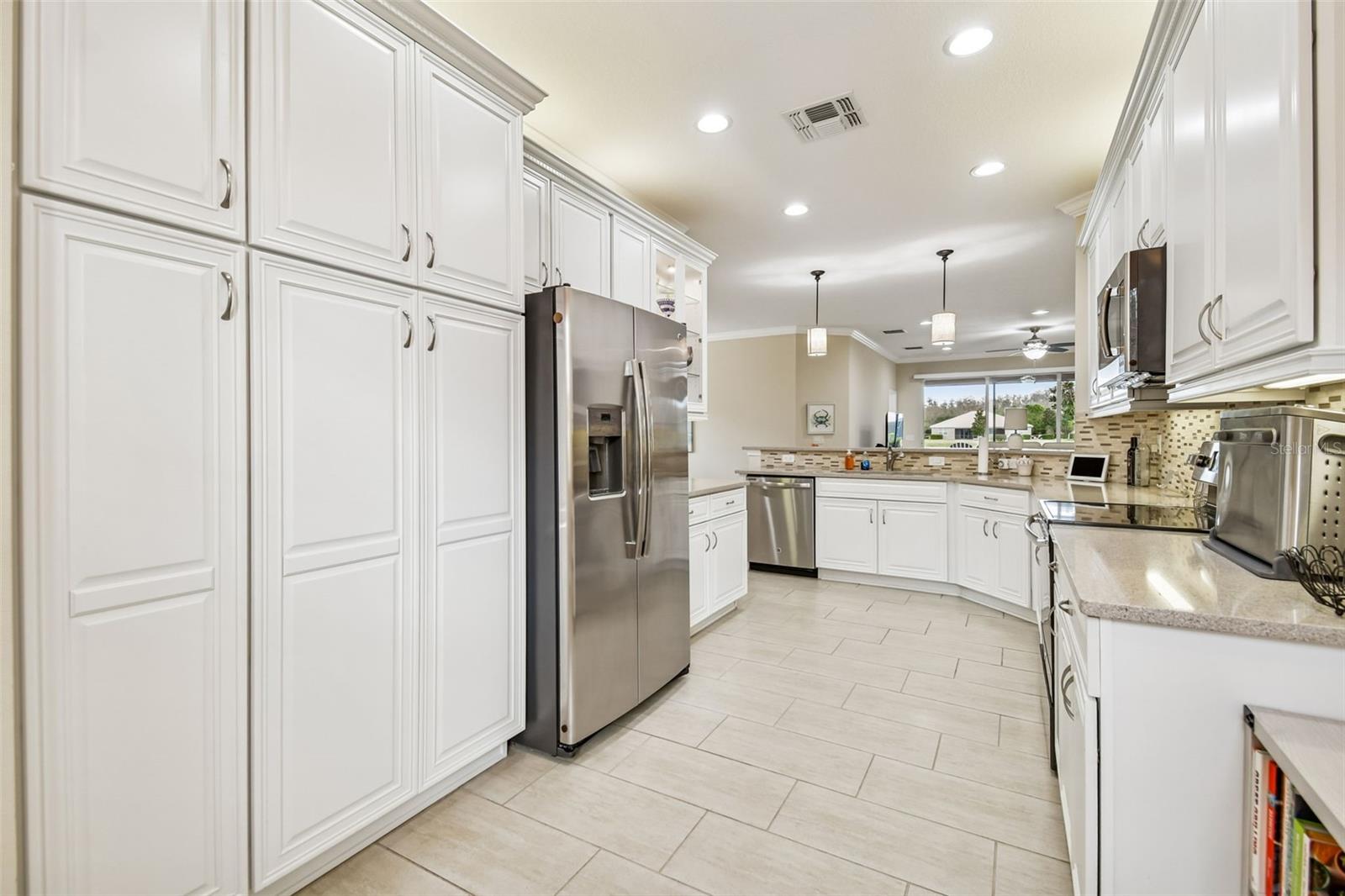 VALENCIA LAKES TR N - Residential