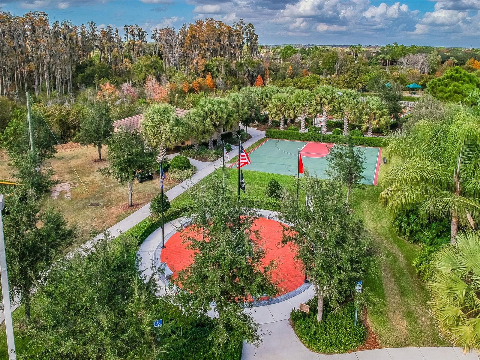 VALENCIA LAKES TR N - Residential