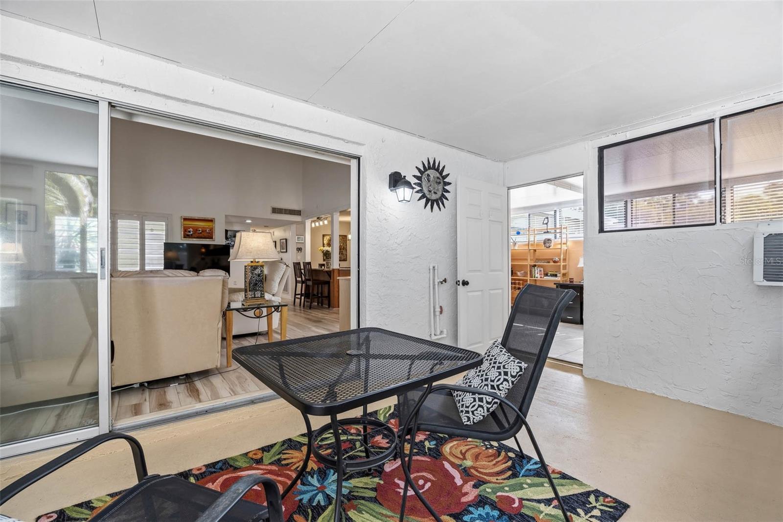 PIPERS GLEN CONDO - Residential