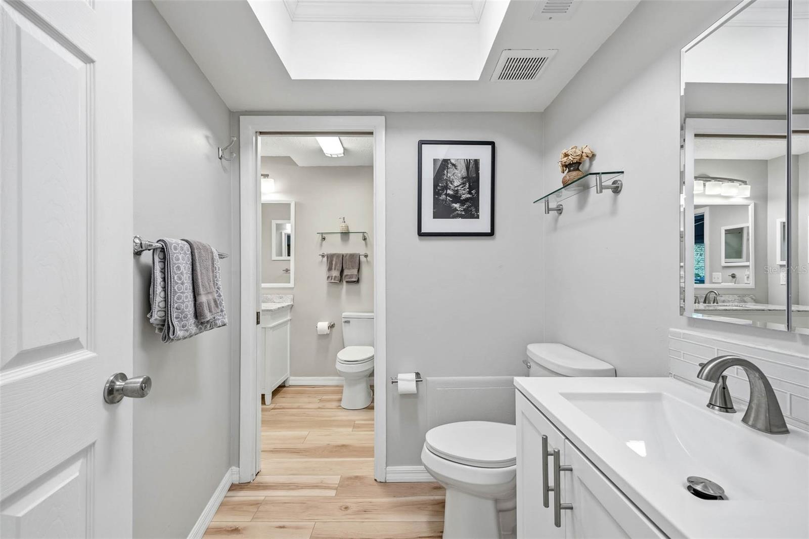 PIPERS GLEN CONDO - Residential