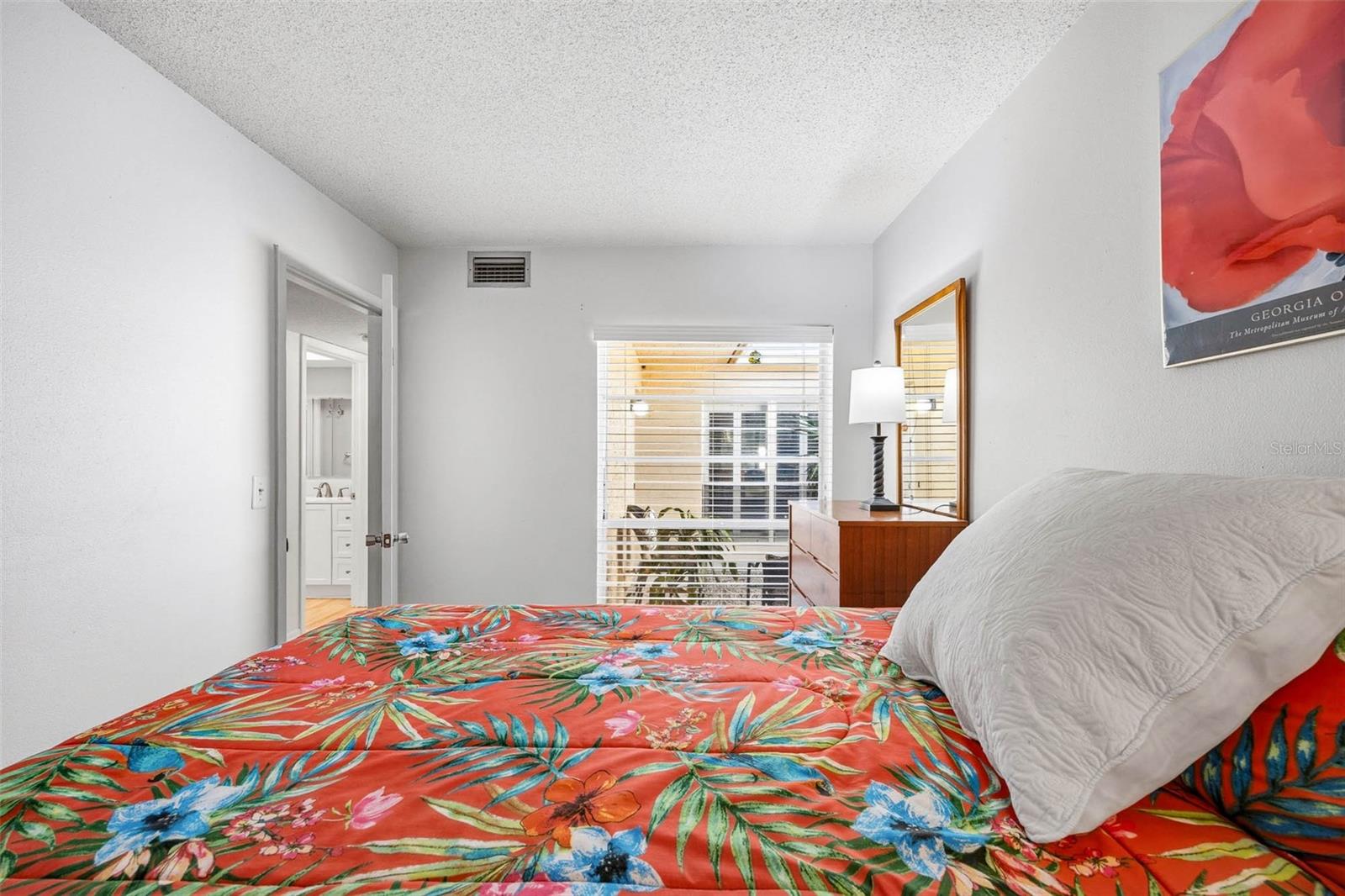 PIPERS GLEN CONDO - Residential