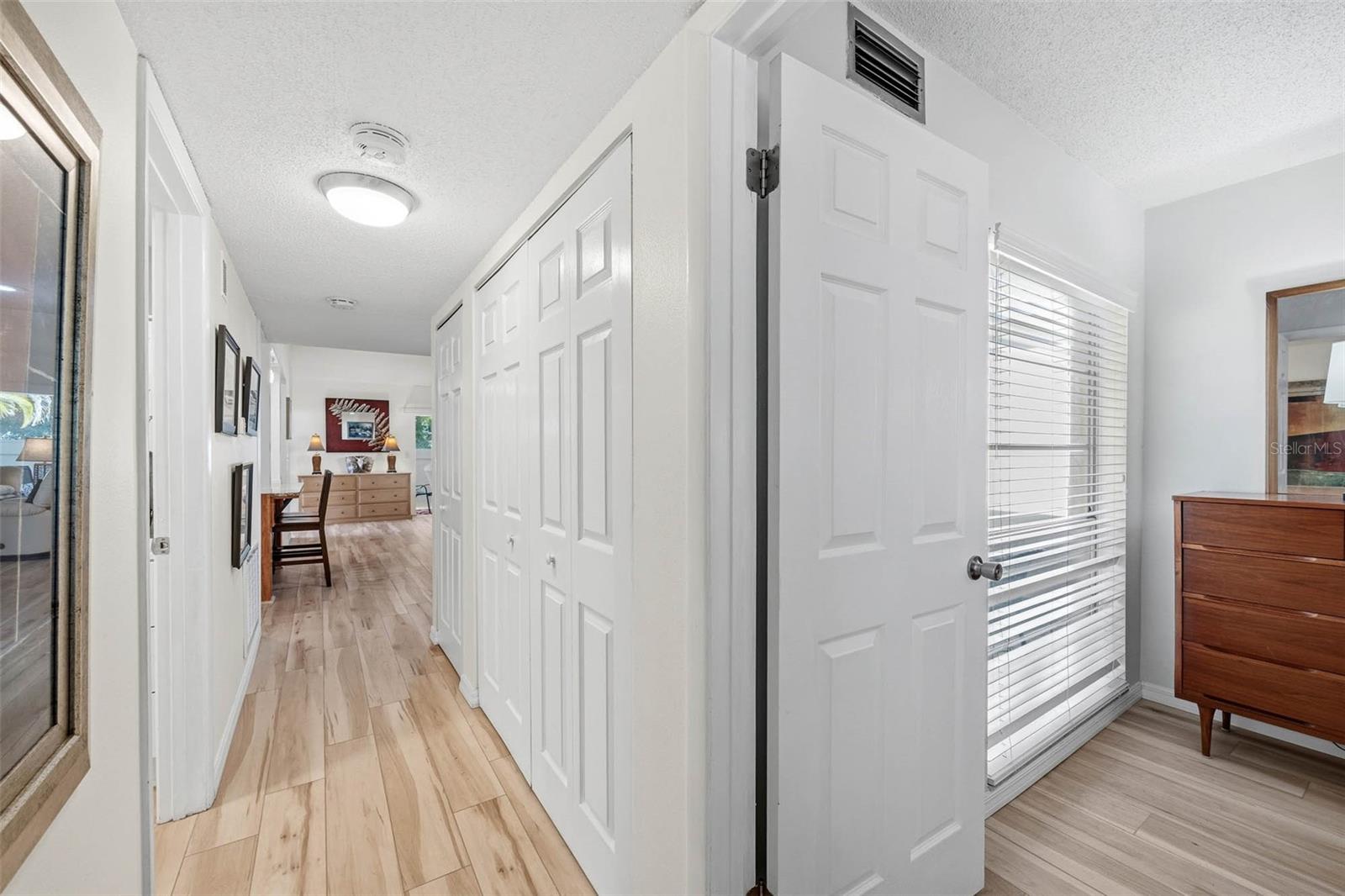 PIPERS GLEN CONDO - Residential