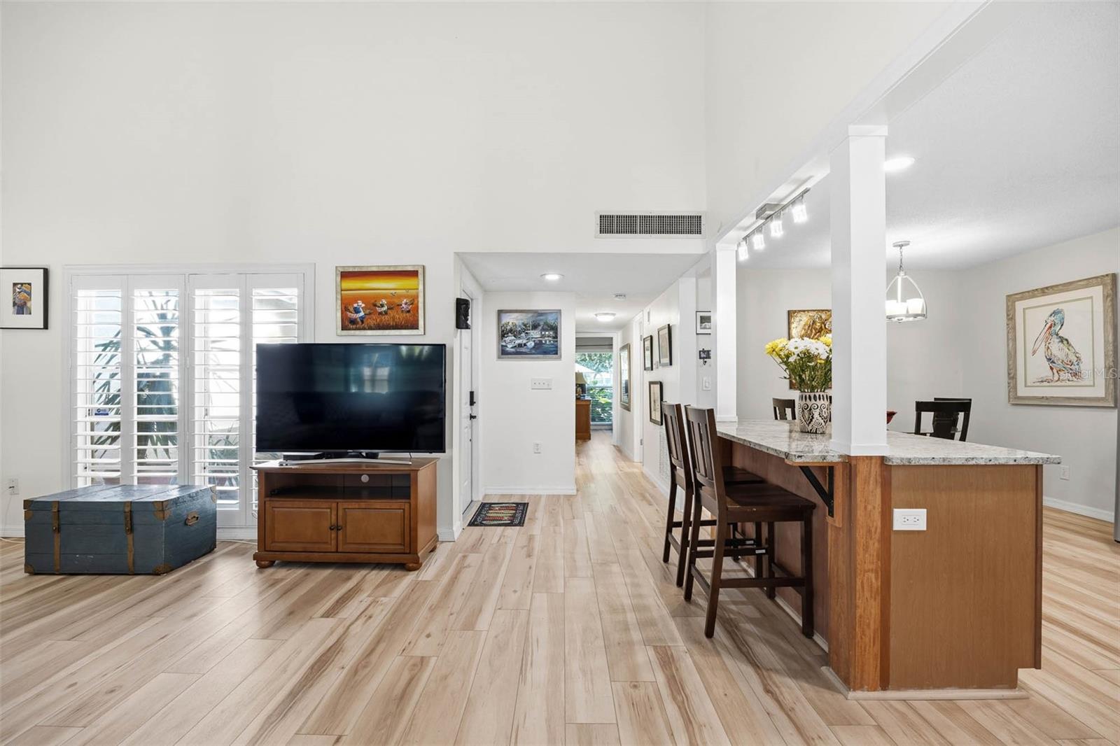 PIPERS GLEN CONDO - Residential