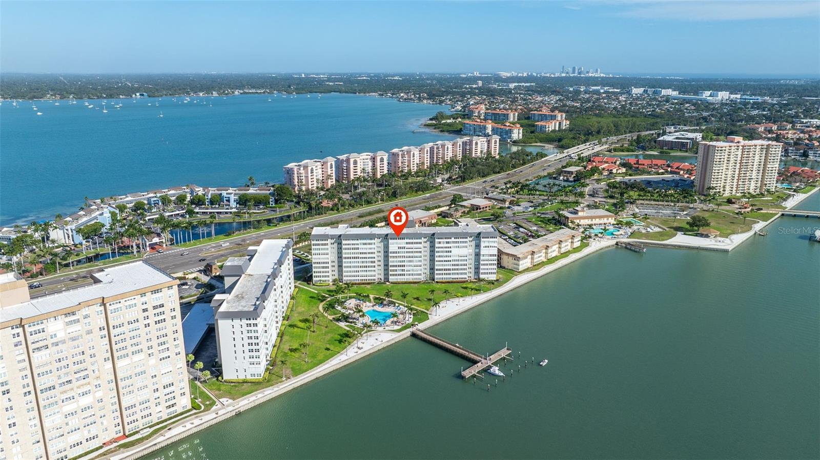 BAYWAY ISLES POINT BRITTANY TWO - Residential