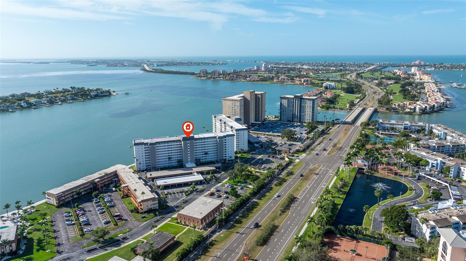 BAYWAY ISLES POINT BRITTANY TWO - Residential