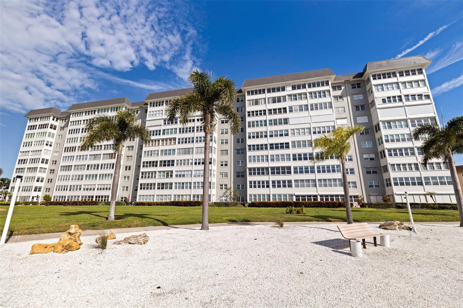 BAYWAY ISLES POINT BRITTANY TWO - Residential