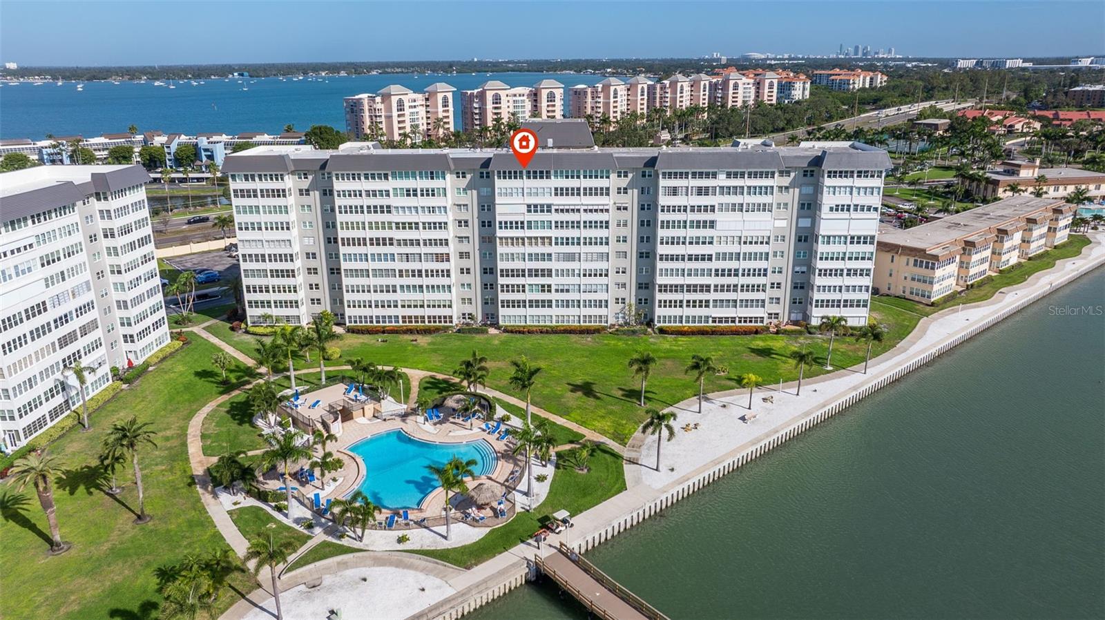 BAYWAY ISLES POINT BRITTANY TWO - Residential