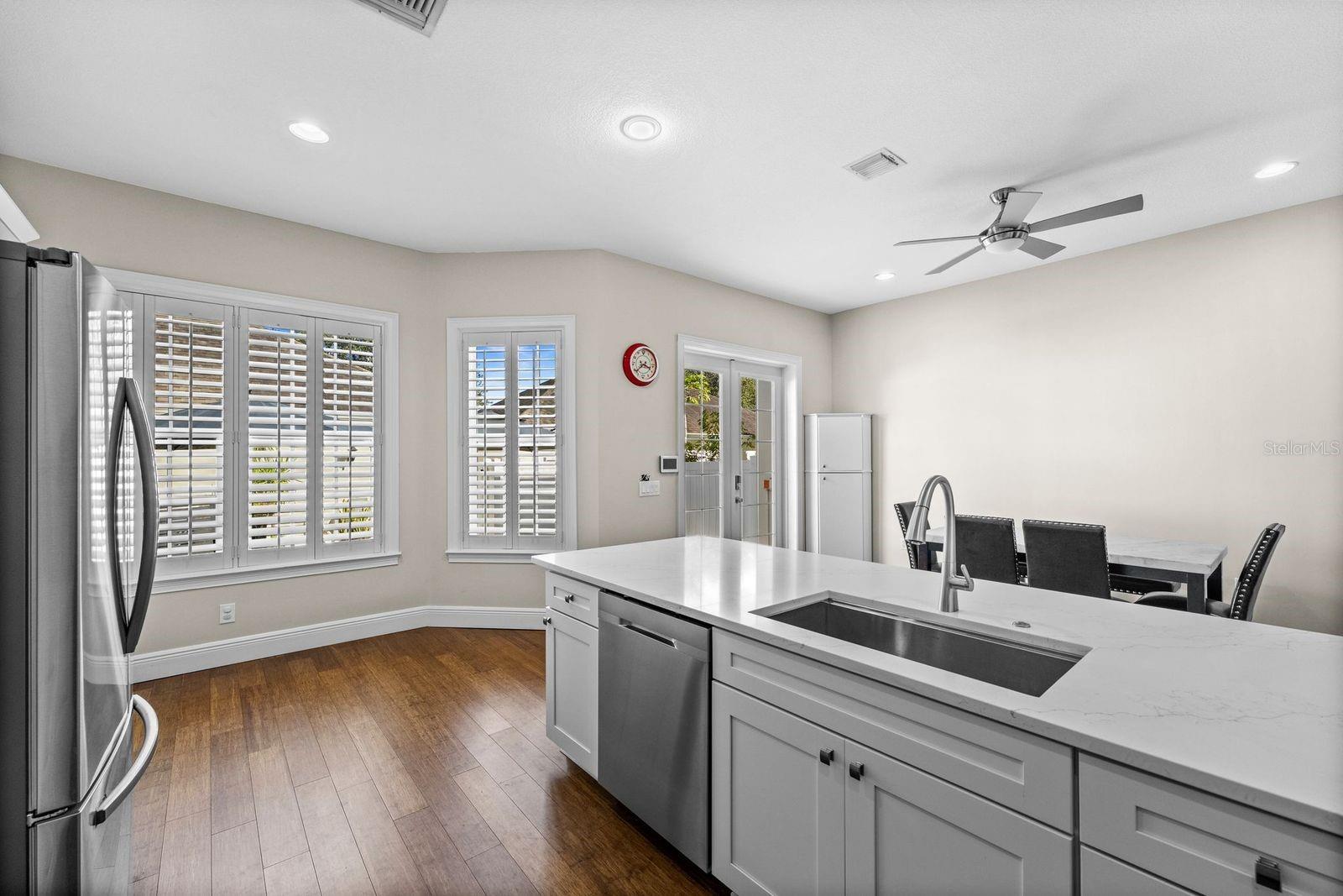 SPRING PARK TOWNHOMES OF SOUTH VILLAGE - Residential