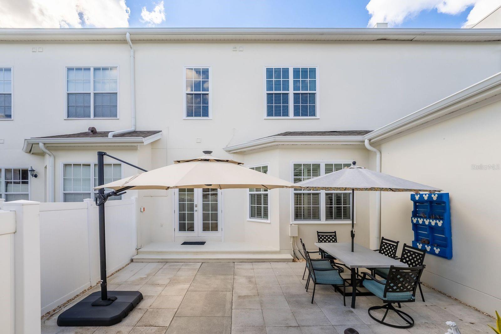 SPRING PARK TOWNHOMES OF SOUTH VILLAGE - Residential