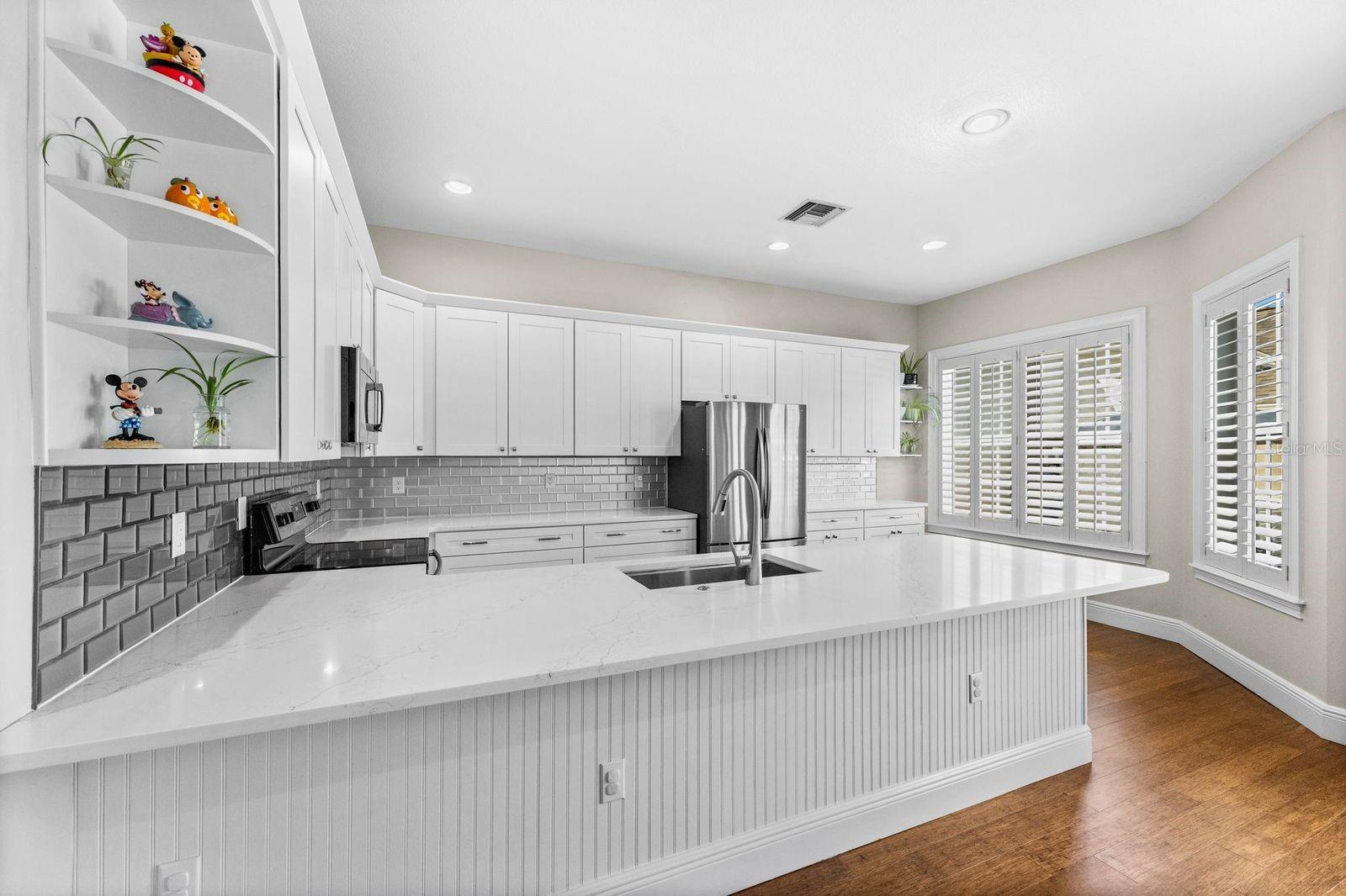 SPRING PARK TOWNHOMES OF SOUTH VILLAGE - Residential