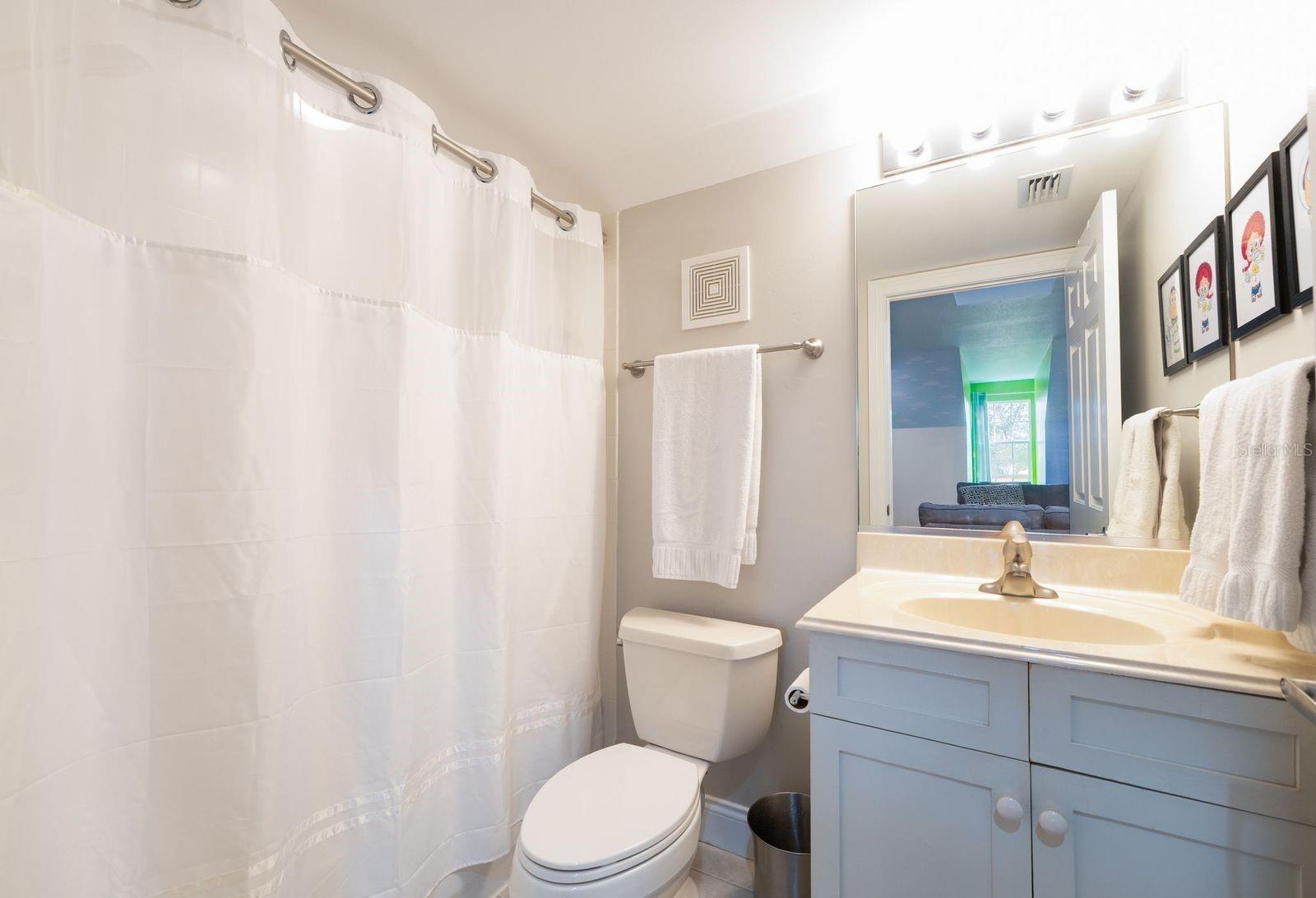 SPRING PARK TOWNHOMES OF SOUTH VILLAGE - Residential