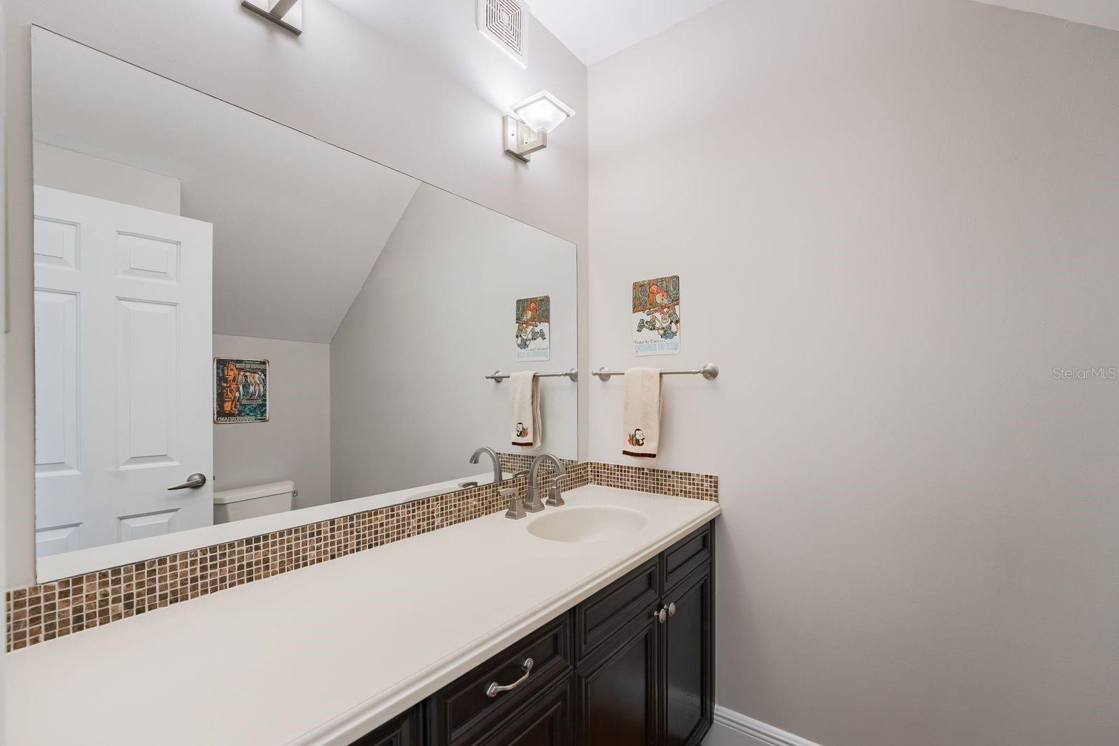 SPRING PARK TOWNHOMES OF SOUTH VILLAGE - Residential