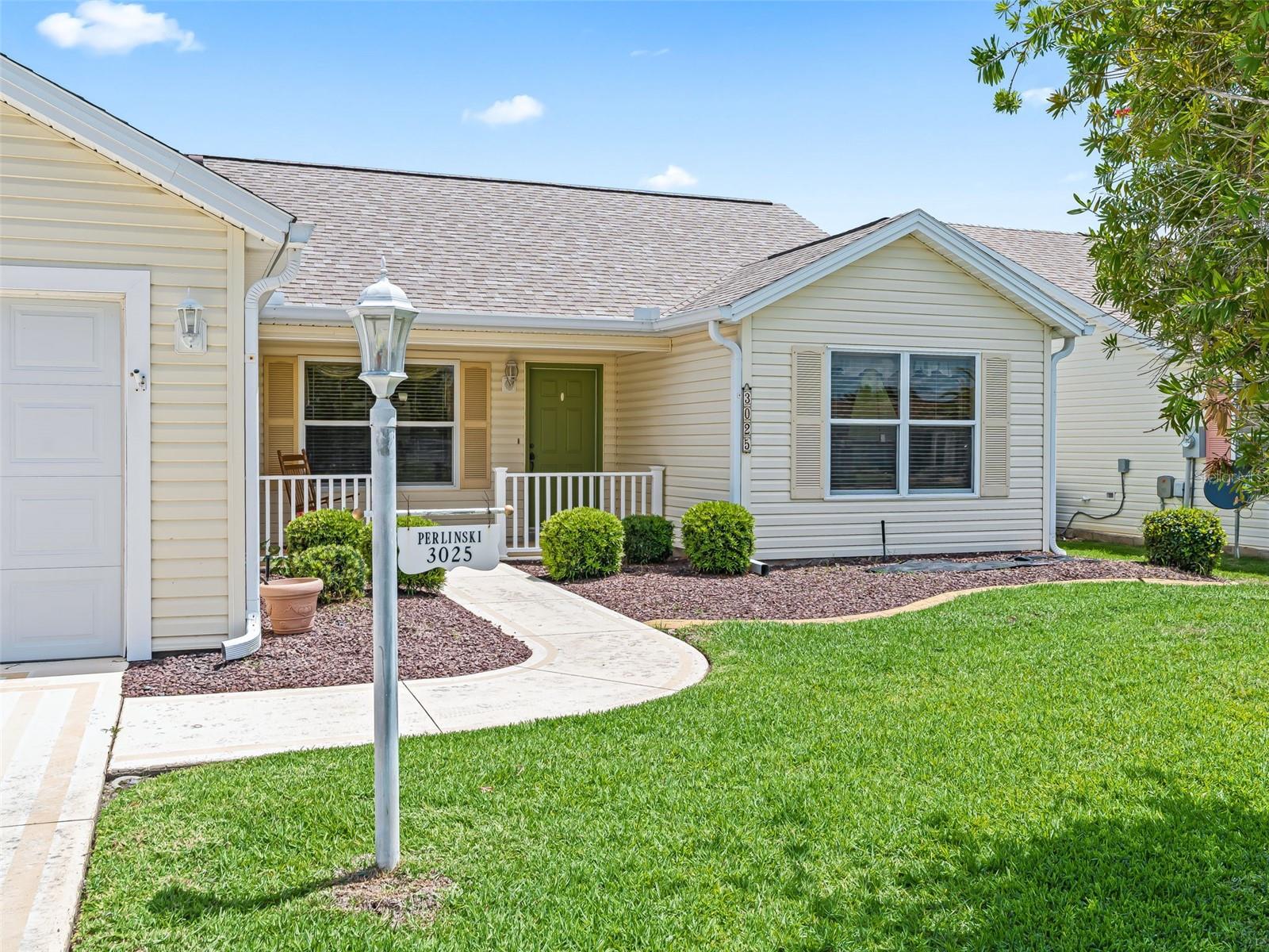 3025 HOBART COURT