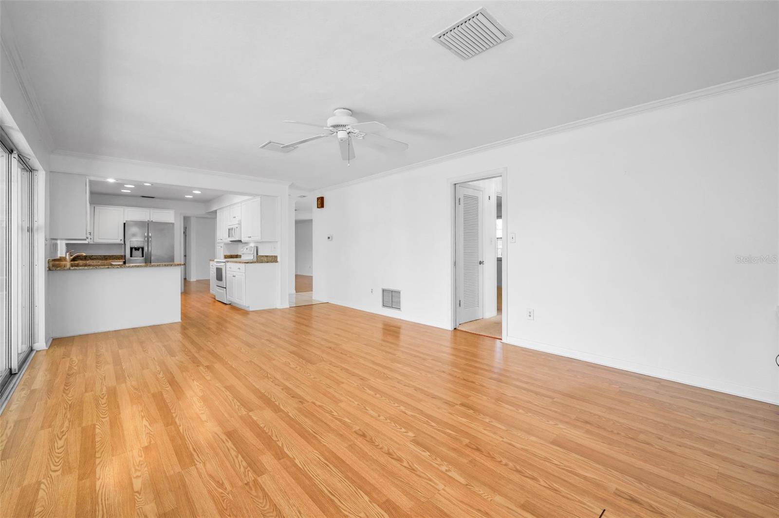 BELLEAIR ESTATES REV 3RD ADD - Residential